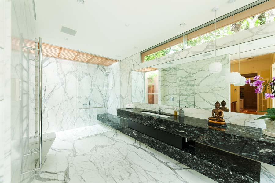 Project  6 – Marble Bathroom