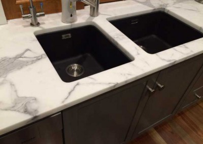 30mm Calacatta Marble Kitchen with Pencil Round Edge