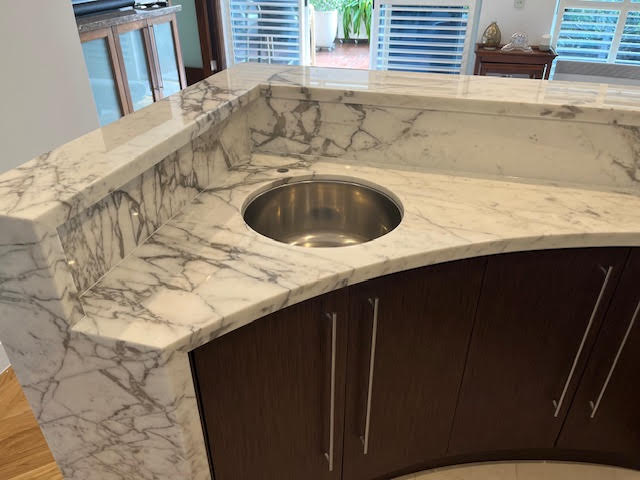 Project 12 – Calacatta Bar